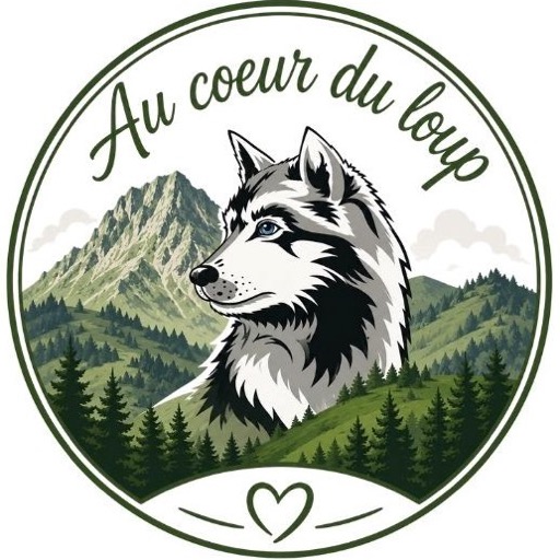 Logo de la pension Au Cœur du Loup : un loup devant les montagnes de la Gruyère